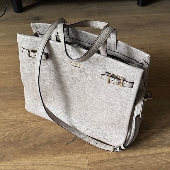 kate spade Handbags - Kate Spade Taupe Leather Tote